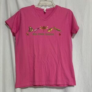 Bow Tower Gardens Pink Graphic Tee with Nature Motif women’s large